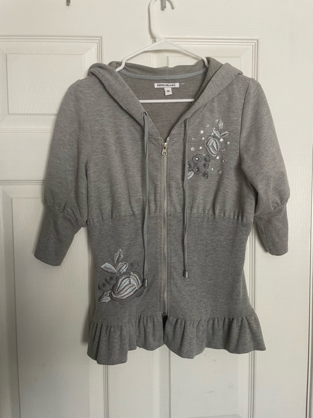 Peppe Peluso Gray Floral Embroidered Zip Hoodie with Cropped Sleeves and Gems